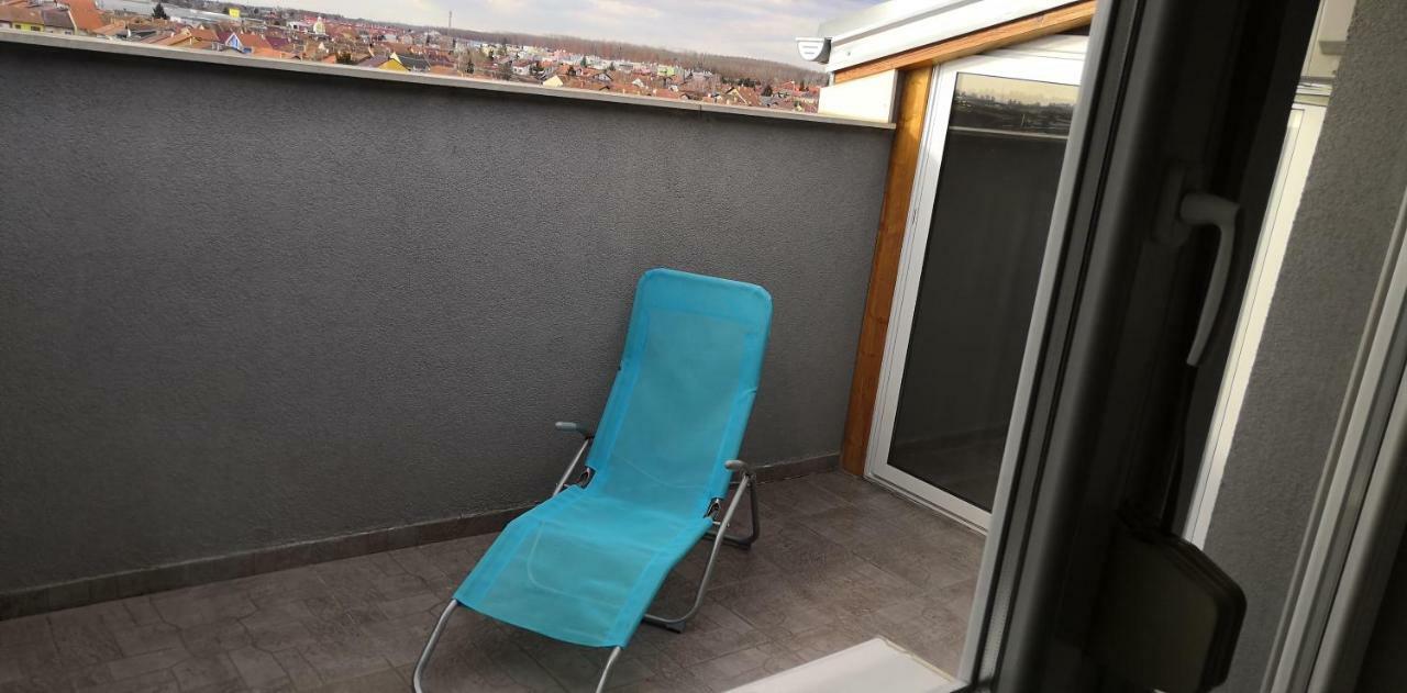 Apartman Kiss Osijek Exterior foto